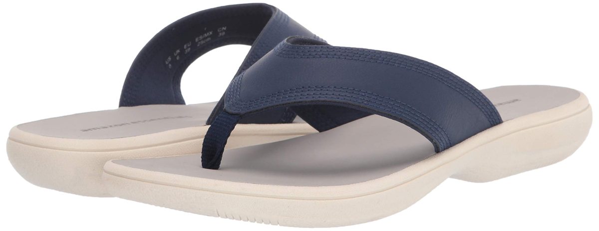 Amazon Essentials Womens Thong Sport Sandal with Molded Outsole Sandal