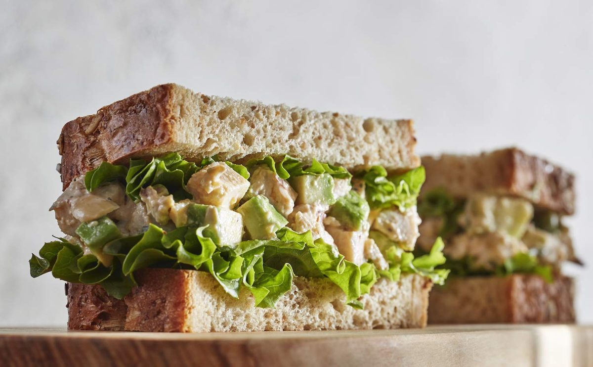 Amazon Kitchen, Avocado Chicken Salad Sandwich, 8.4 oz