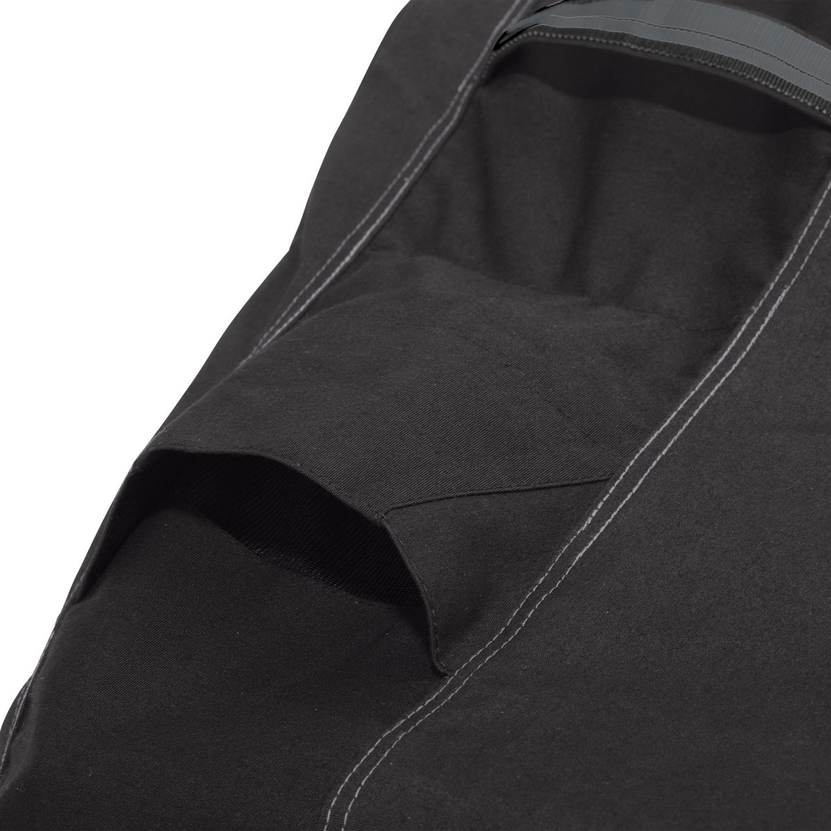 AmazonBasics Classic Accessories 55-563-050401-00 Sunbrella Fabric Heavy Duty Grill Cover, X-Large