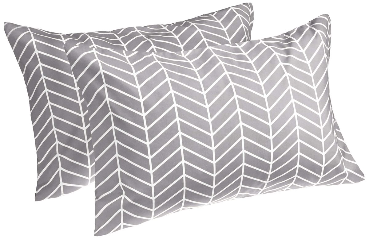 AmazonBasics Premium Microfiber Pillowcases, 2-Pack - 40 x 80 cm, Chevron Grey Violet