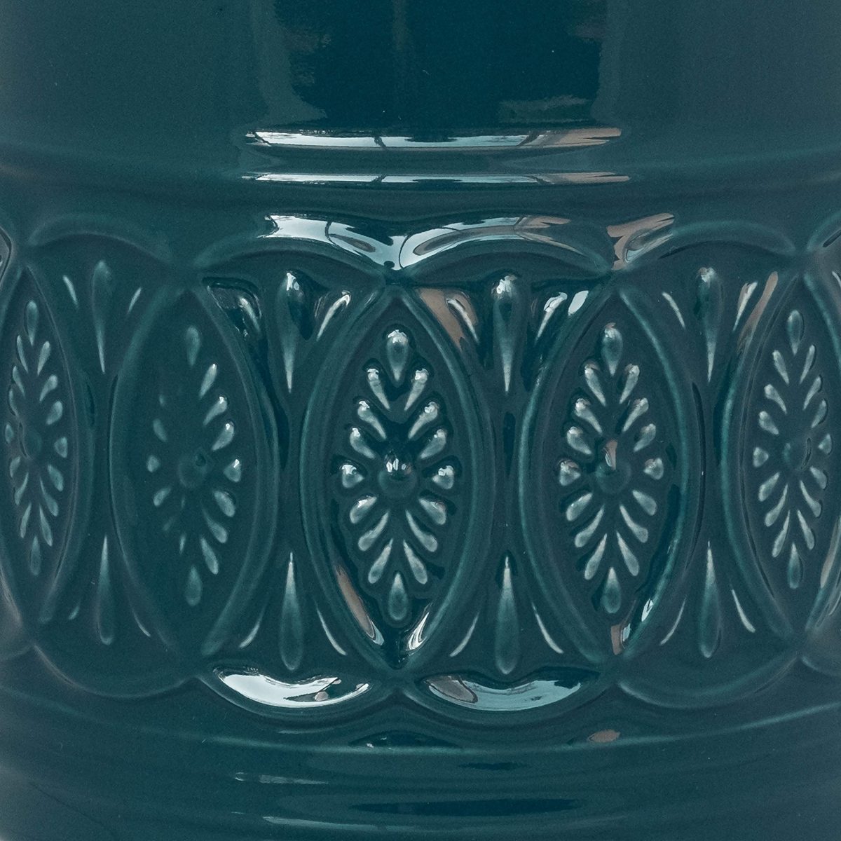 Amazon Brand – Ravenna Home Classic Stoneware 3-Piece Filigree Canister Set - Set of 3, Blue with Wood Lid