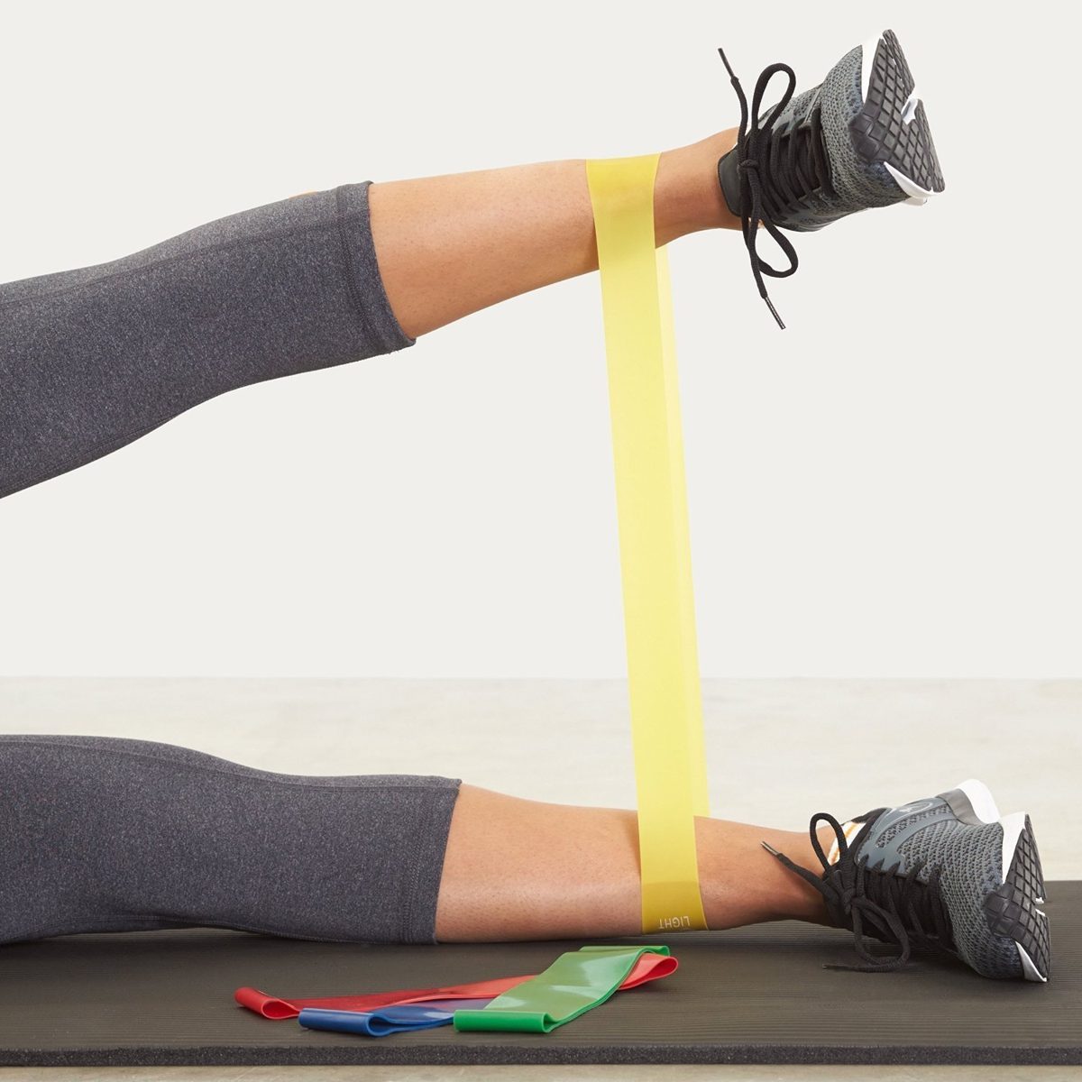 AmazonBasics 4-Piece Exercise and Resistance Loop Bands with Bag