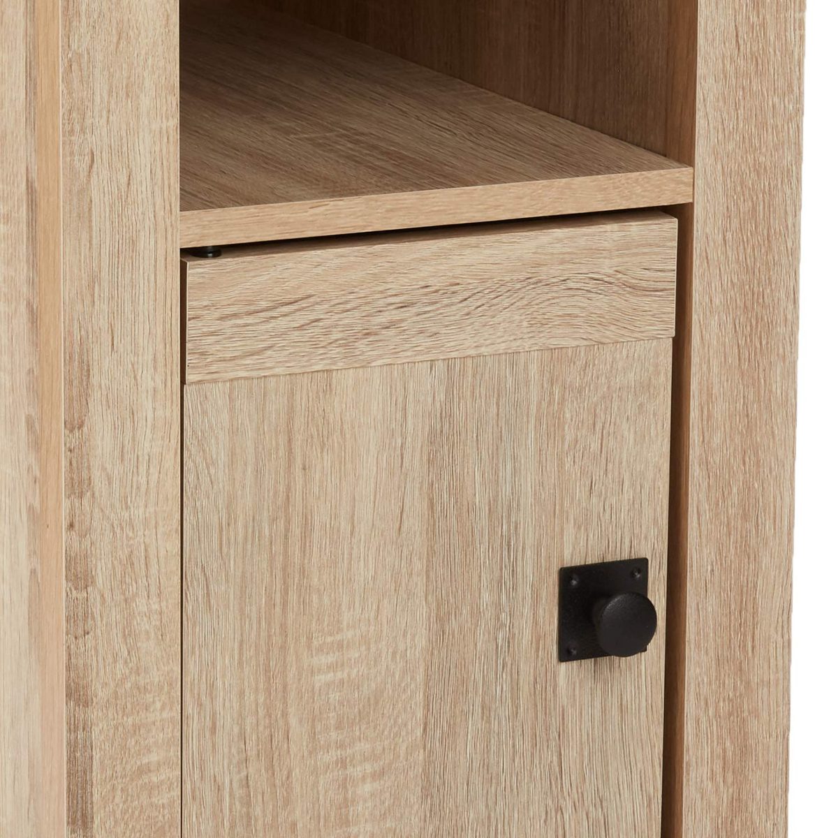 AmazonBasics Traditional End Table/Nightstand with Cabinet, Sonoma Oak