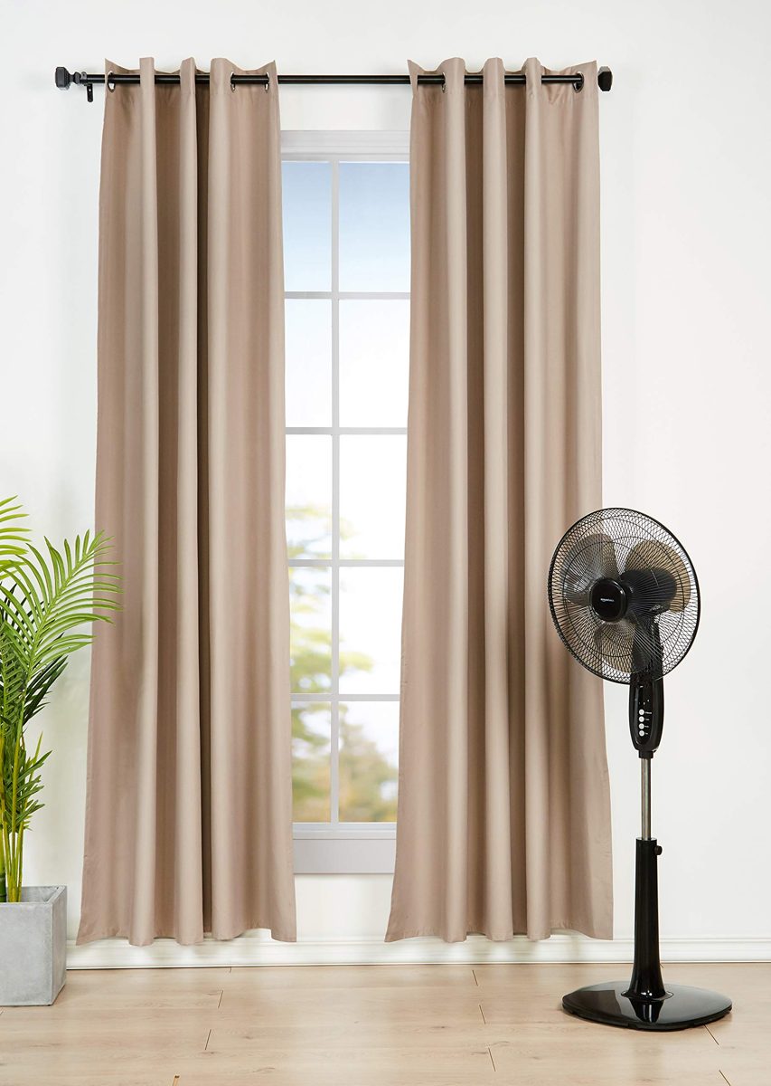 AmazonBasics Oscillating Dual Blade Standing Pedestal Fan with Remote - 16-Inch