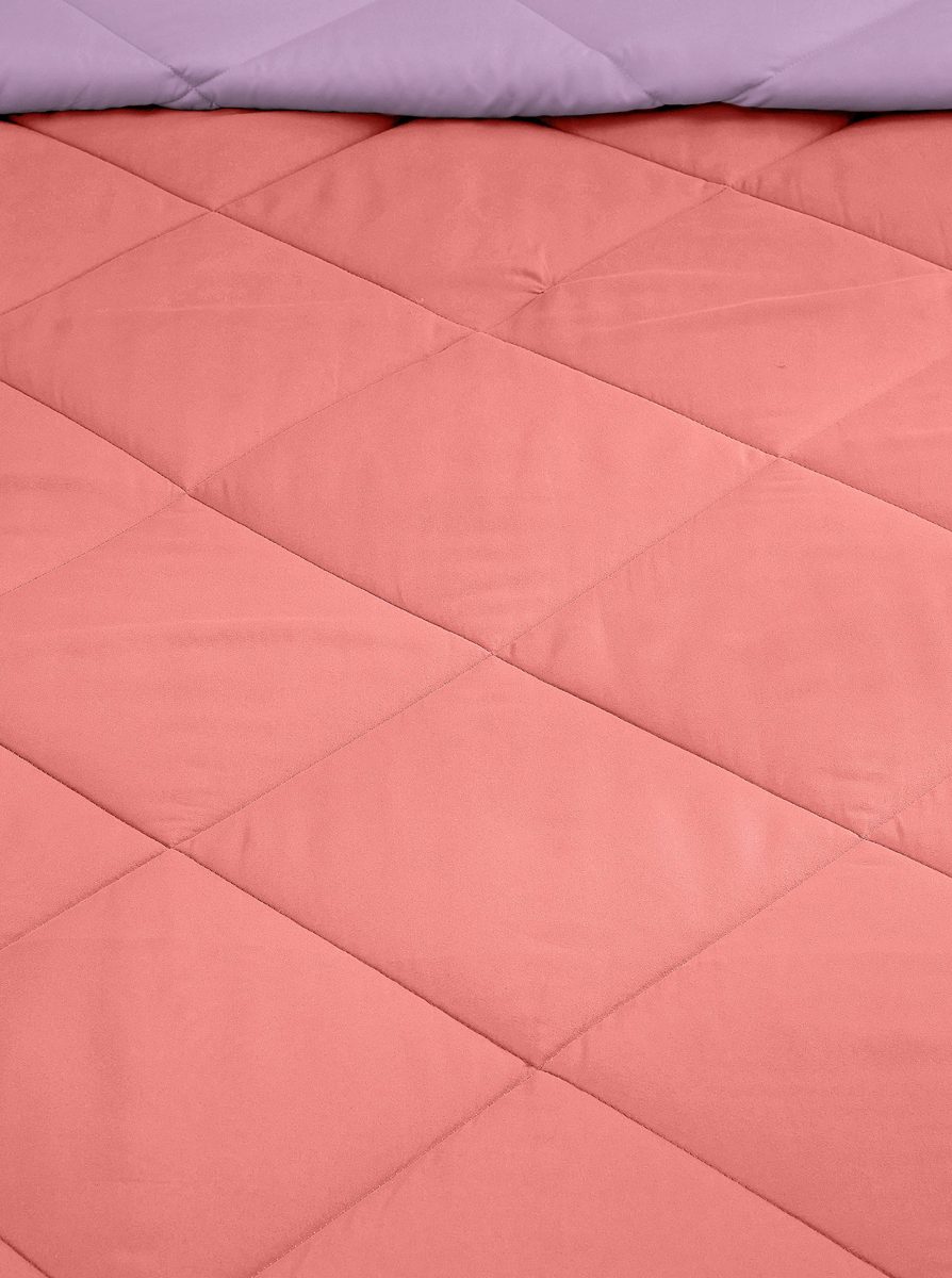 Amazon Brand - Solimo Microfibre Reversible Comforter, Double (Candy Pink and Bubble Gum Purple, 200 GSM)