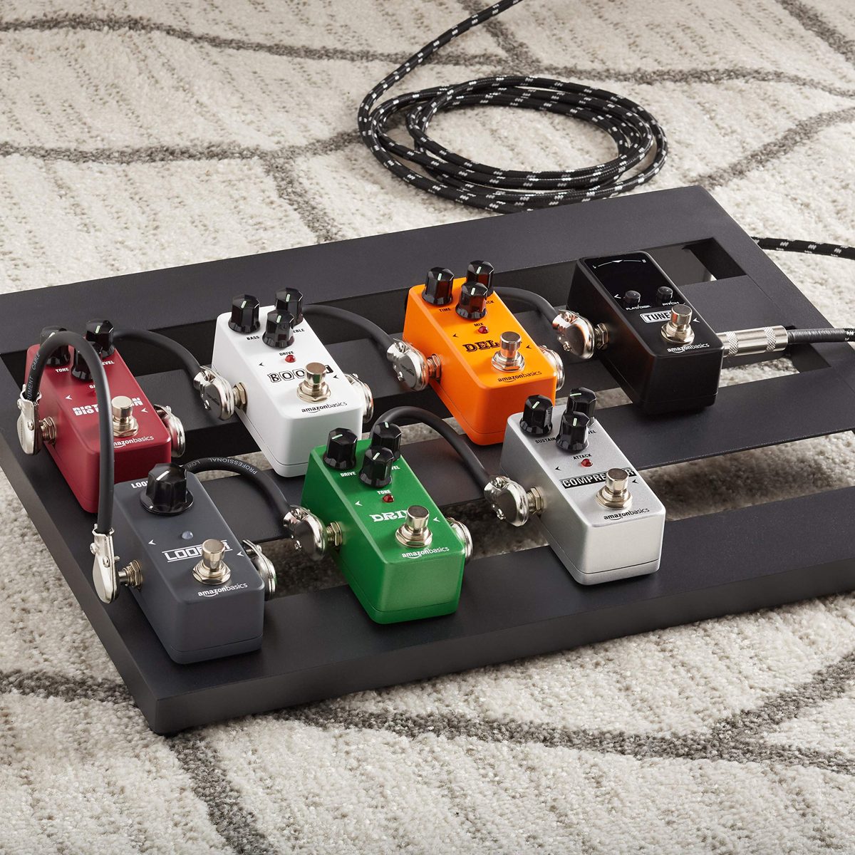 AmazonBasics Digital Delay Effect Sound Processor for Guitar and Bass