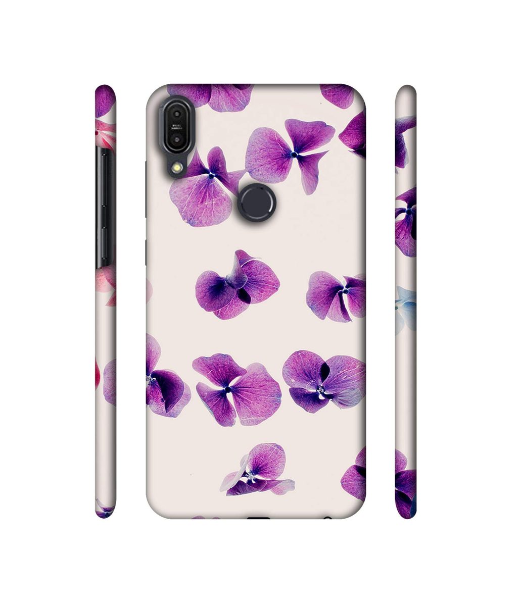 Amazon Brand - Solimo Designer Lily Petal 3D Printed Hard Back Case Mobile Cover for Asus Zenfone Max Pro M1 ZB601KL