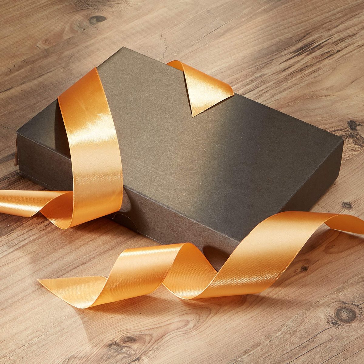 AmazonBasics Foldable Corrugated Gift boxes for gifting: 30 pc