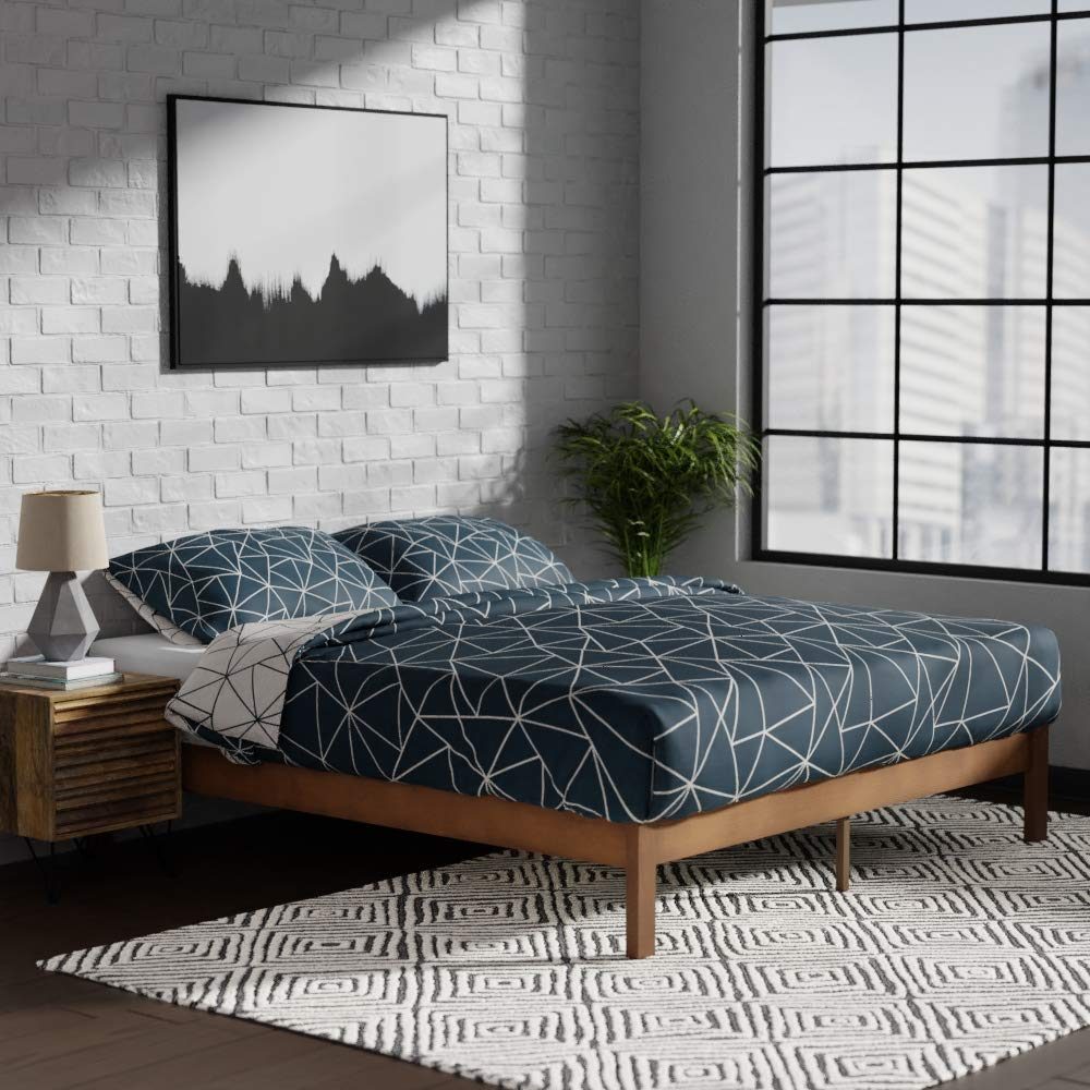 Amazon Brand – Rivet Modern Solid Pine Wood Platform Bed, King, 75.91"W, Antique Espresso