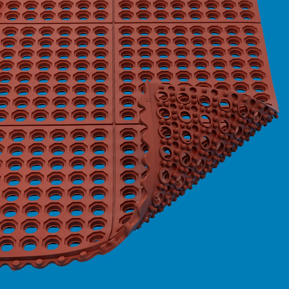 AmazonCommercial Anti-Fatigue Drainage Modular Mat With One Sided Built-In Connectors, Rubber, 3' X 3', 5/8" Thickness, Red Grease-Resistant