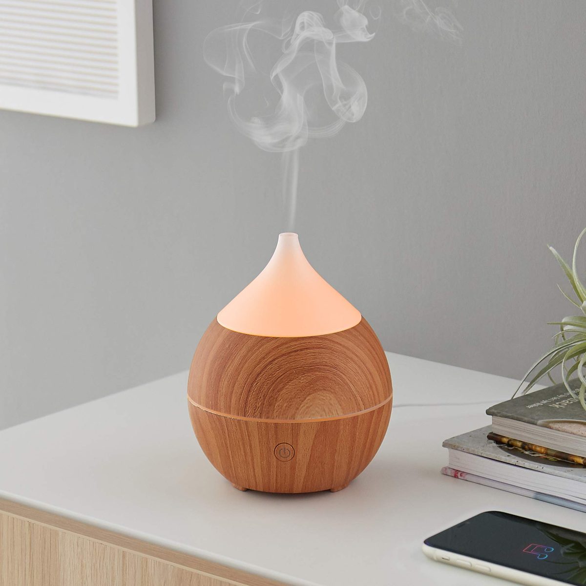 AmazonBasics 200ml Ultrasonic Aromatherapy Essential Oil Diffuser with Bluetooth Speaker, Classic Wood Finish Base