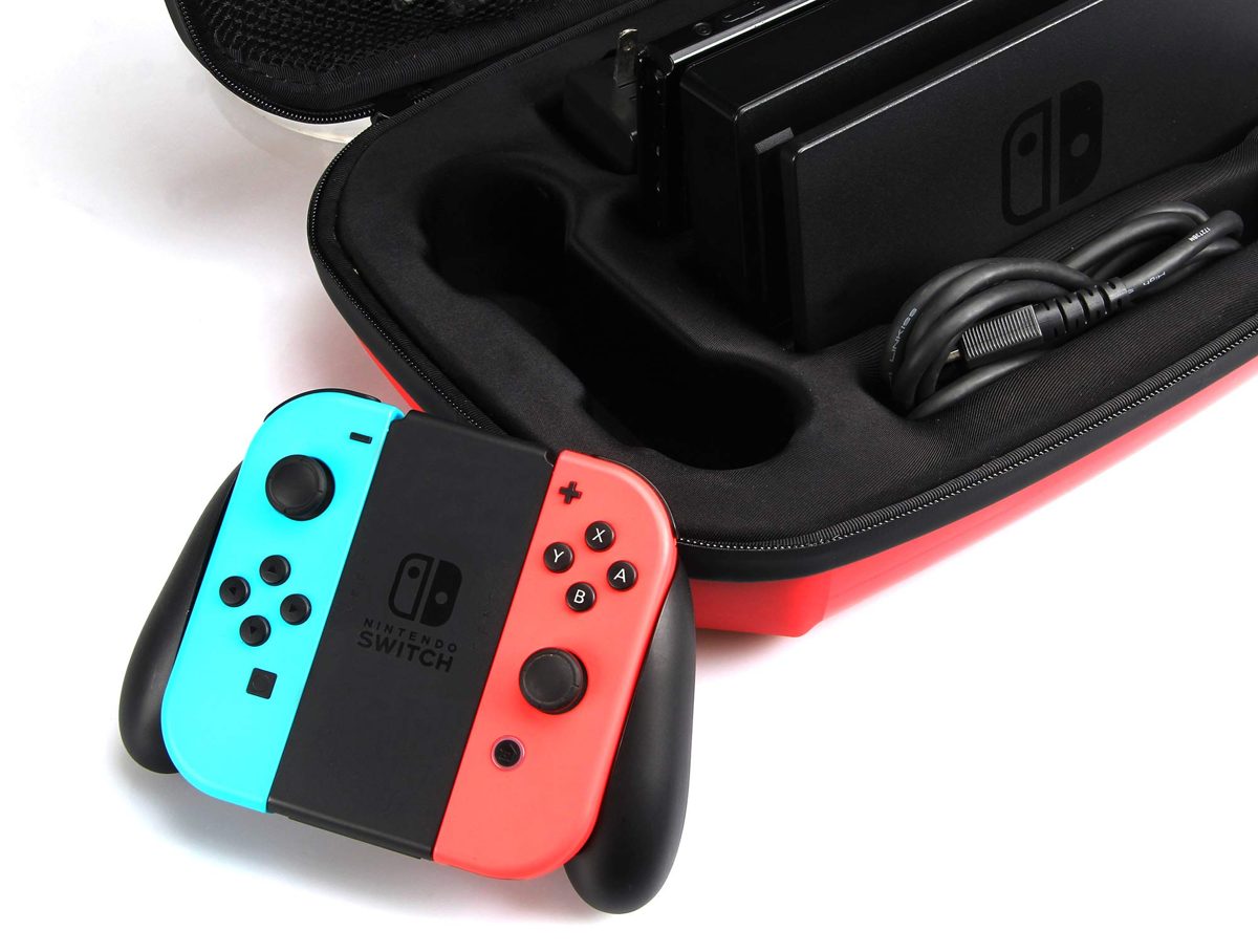 AmazonBasics Ultimate Storage Case for Nintendo Switch - Red