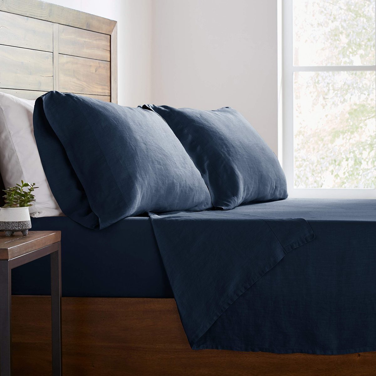 S&B Linen Parent