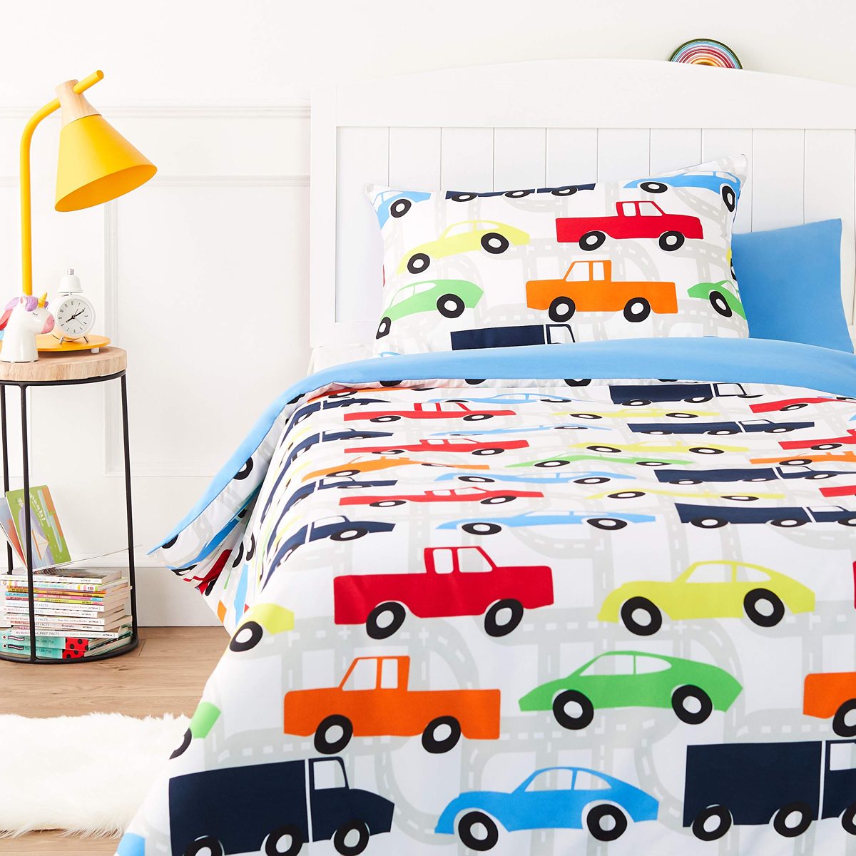 AmazonBasics Kids Duvet Cover Set, Microfiber, Cars - 135 x 200 cm + 50 x 75 cm