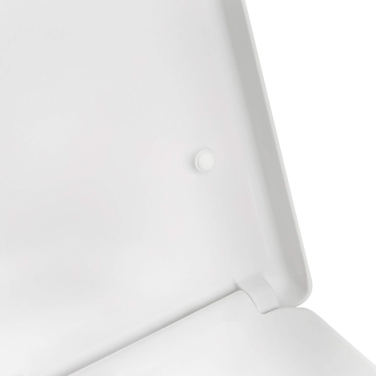 AmazonBasics Soft-Close Toilet Seat, D-Shape, White