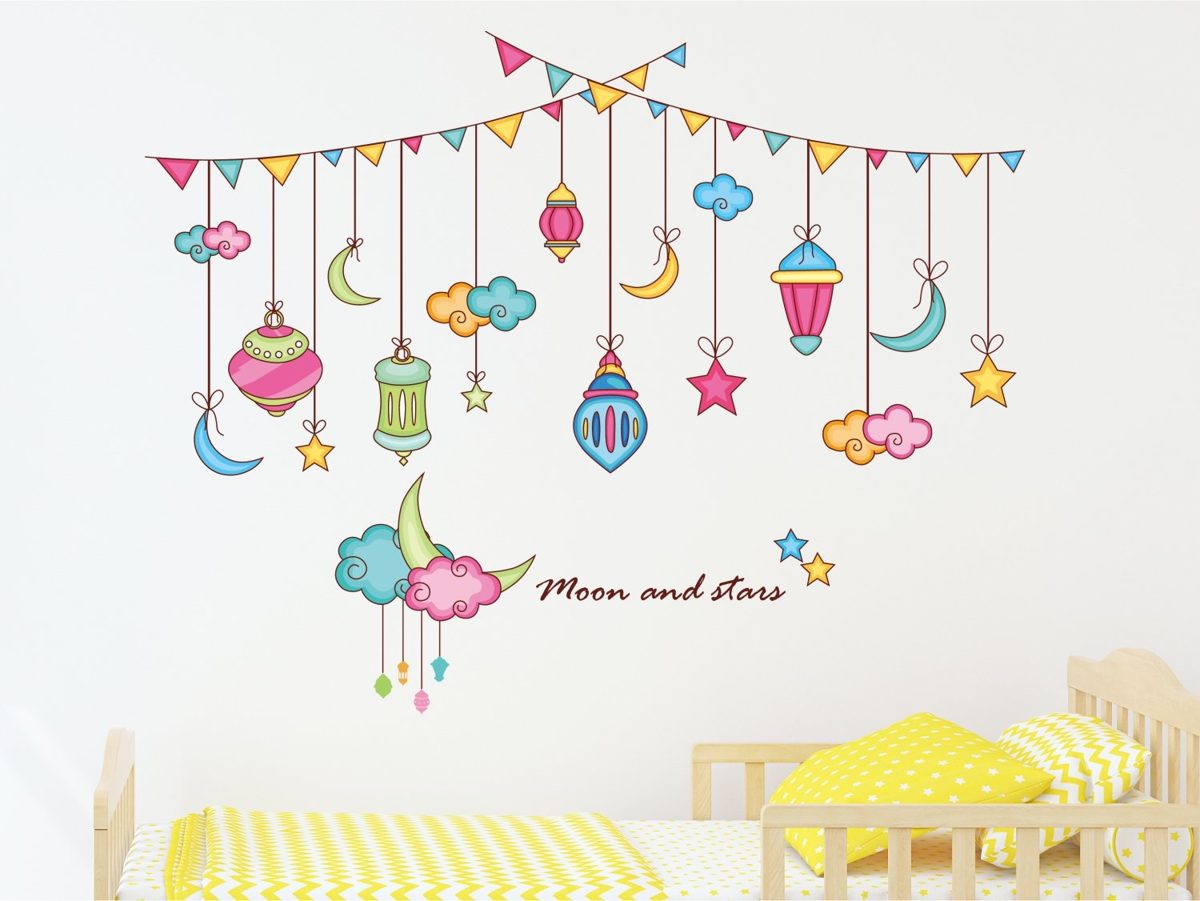 Amazon Brand - Solimo Wall Sticker for Living Room (Moon and Stars, Ideal Size on Wall, 91 cm x 71 cm)