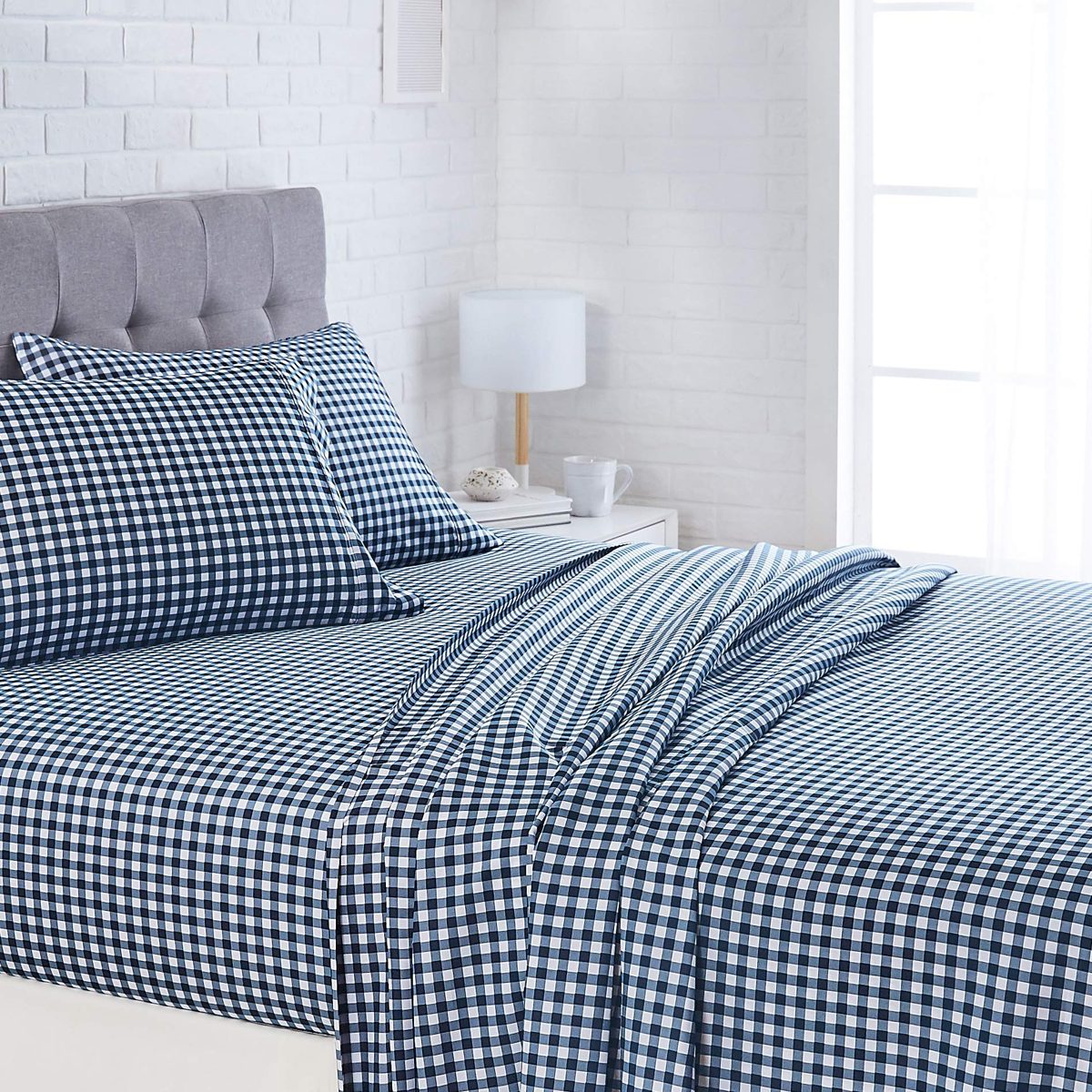 AmazonBasics Lightweight Super Soft Easy Care Microfiber Sheet Set with 16" Deep Pockets - Queen, Gingham Plaid