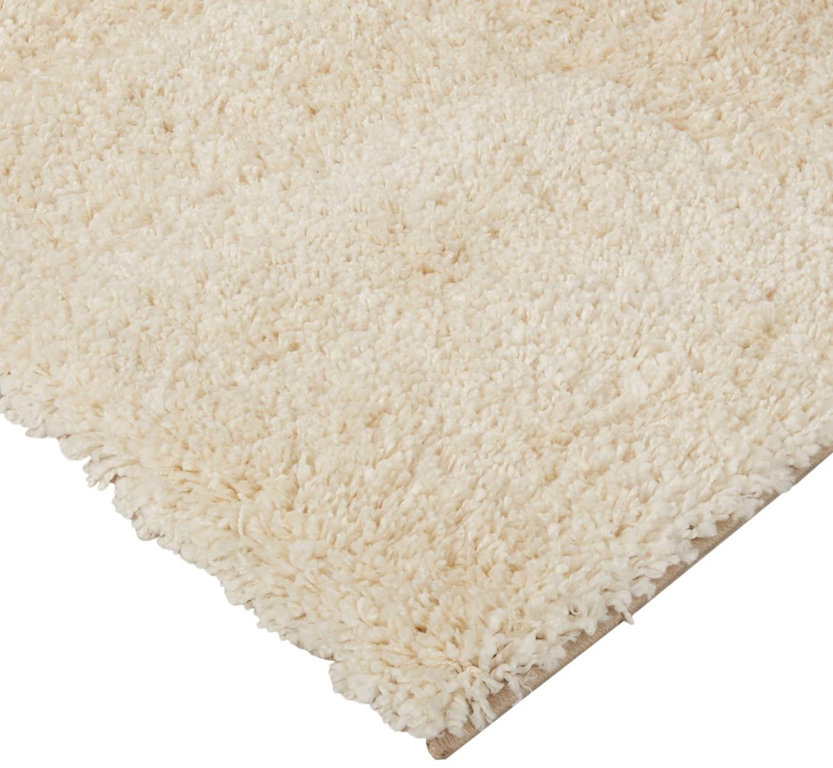 Amazon Basics Modern Plush Standard-Pile Shag Area Rug - 4x6 (3'11" x 5'3"), Ivory