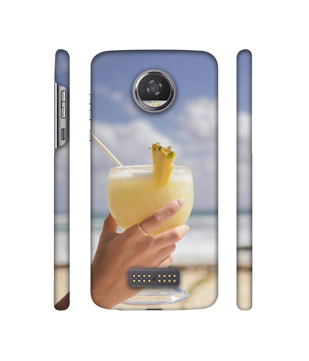 Amazon Brand - Solimo Designer Shake 3D Printed Hard Back Case Mobile Cover for Moto Z2 Play