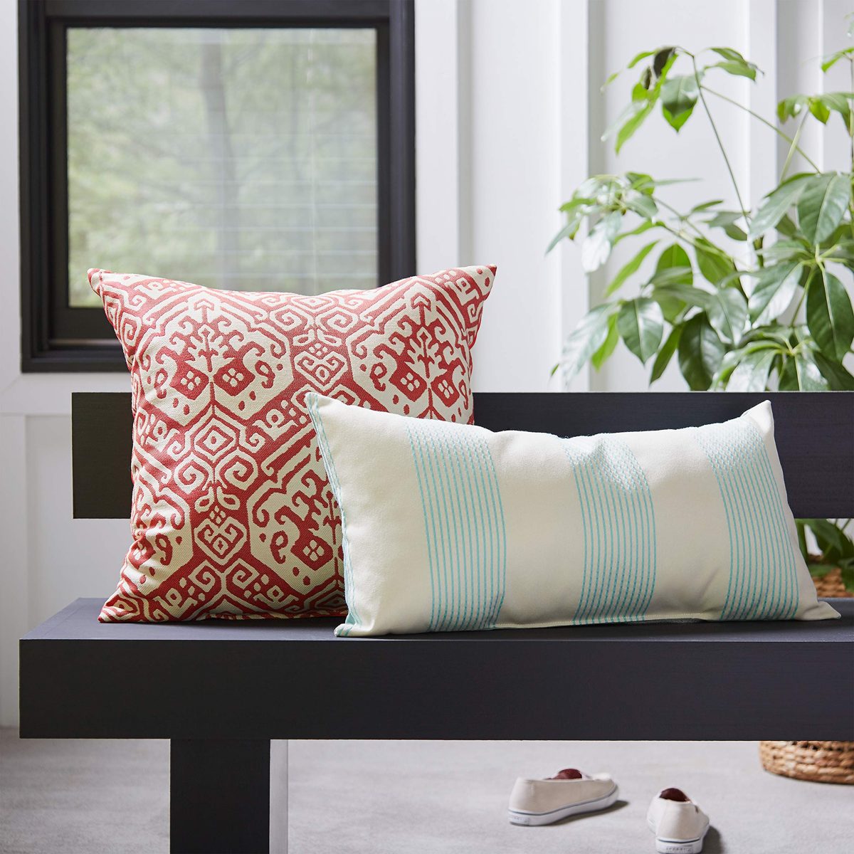 Amazon Brand – Stone & Beam Casual Outdoor Stripe Throw Pillow - 24 x 12 Inch, Teal