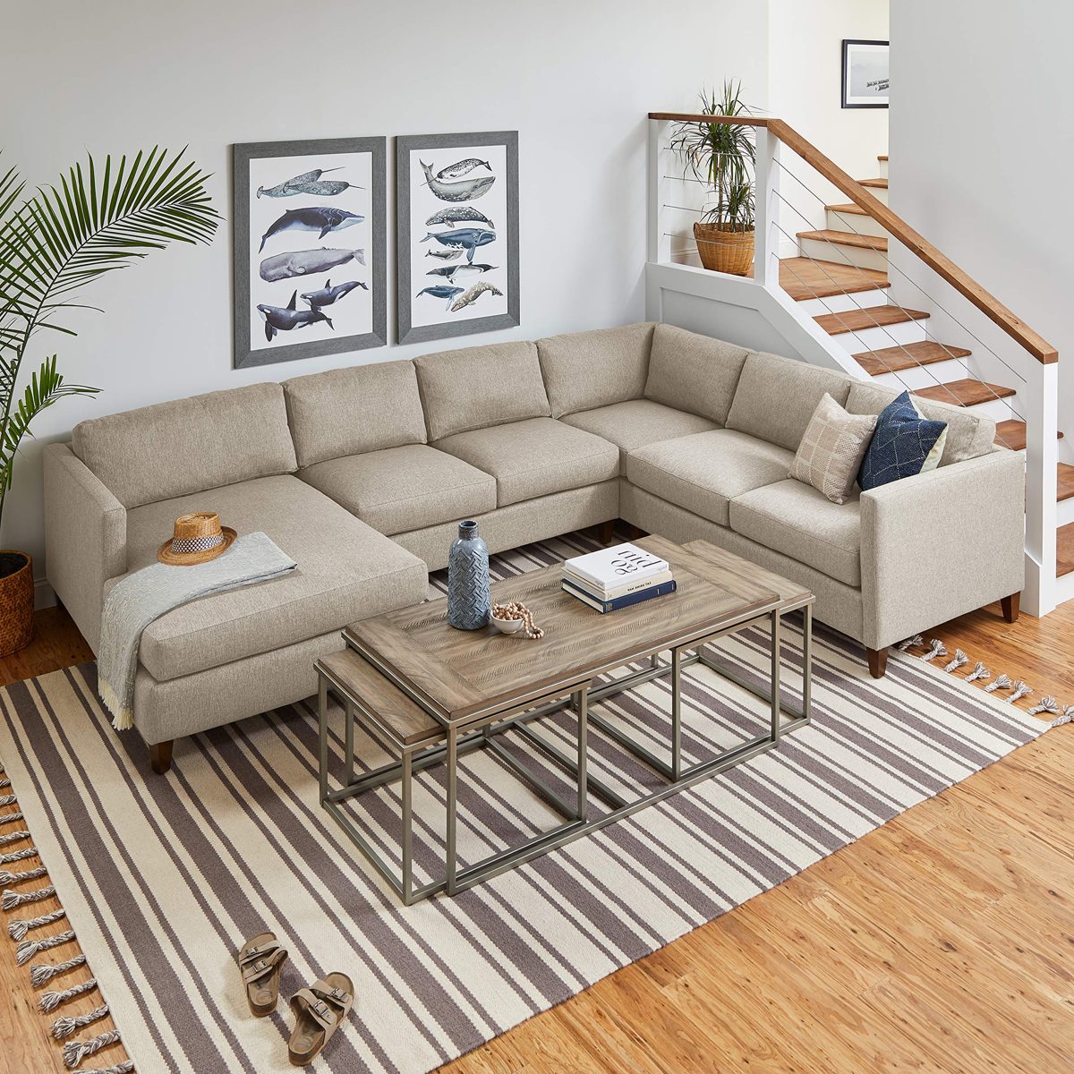 Amazon Brand – Stone & Beam Andover Modern Right U-Sectional, 134"W, Tan