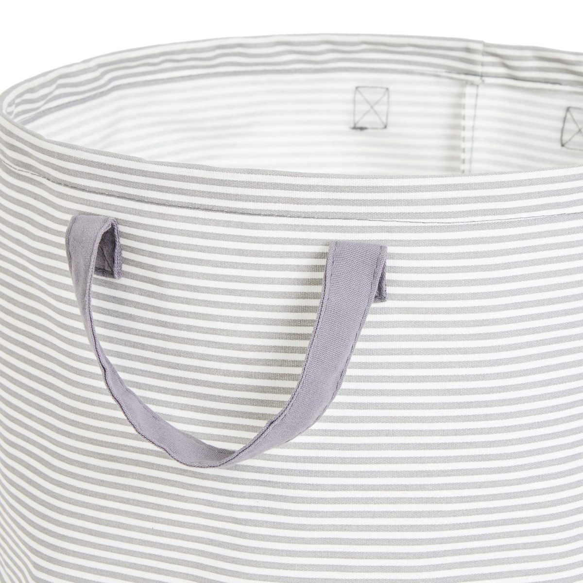 AmazonBasics Large Storage Basket