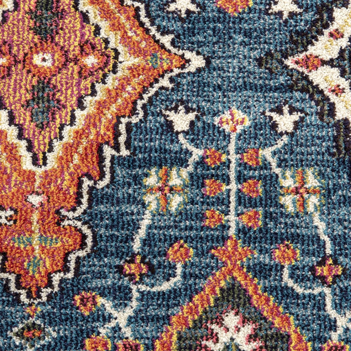 Amazon Brand – Stone & Beam Southwestern Polypropylene Area Rug, 5' 3" x 7' 7", Multi