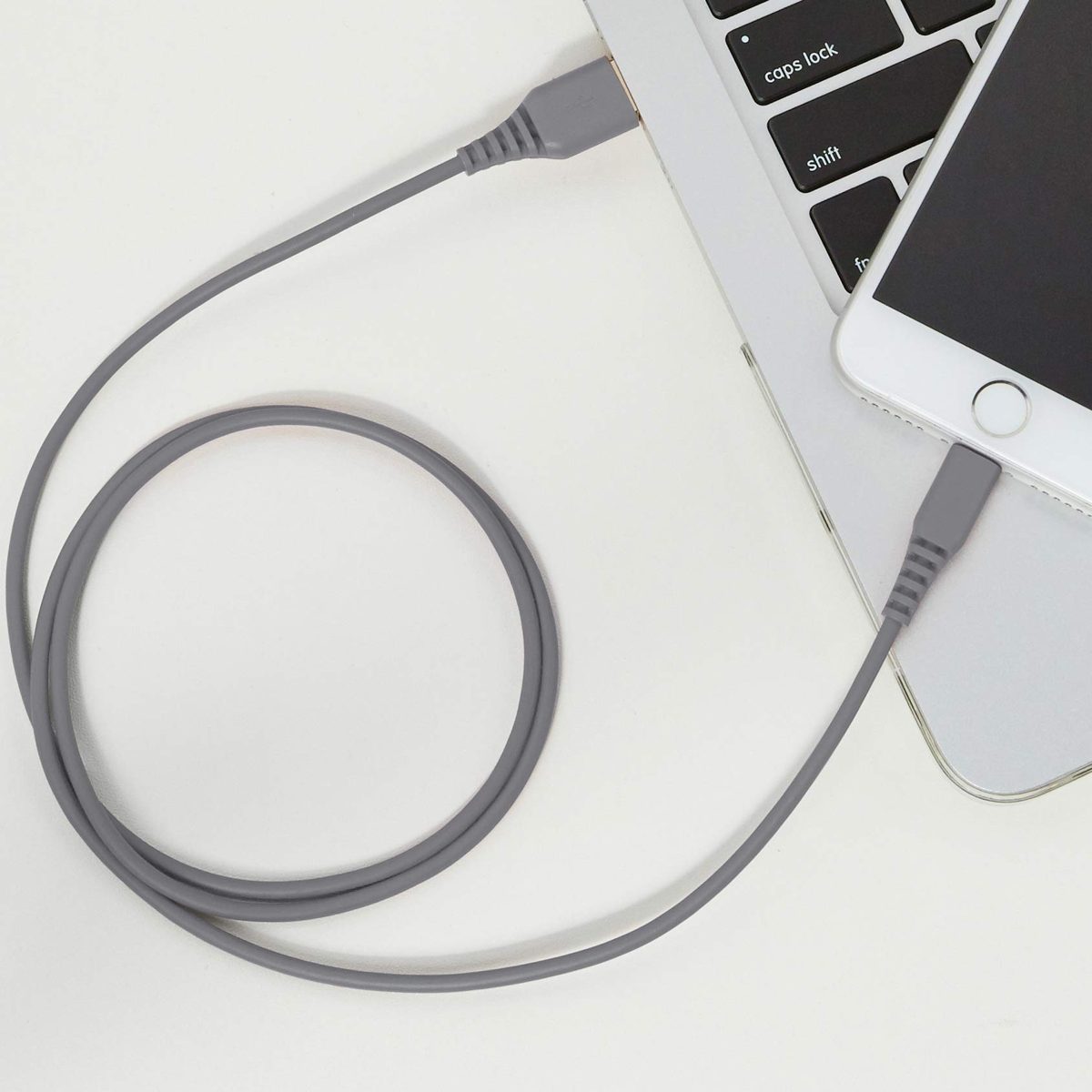 AmazonBasics Lightning to USB A Cable, 3-Foot