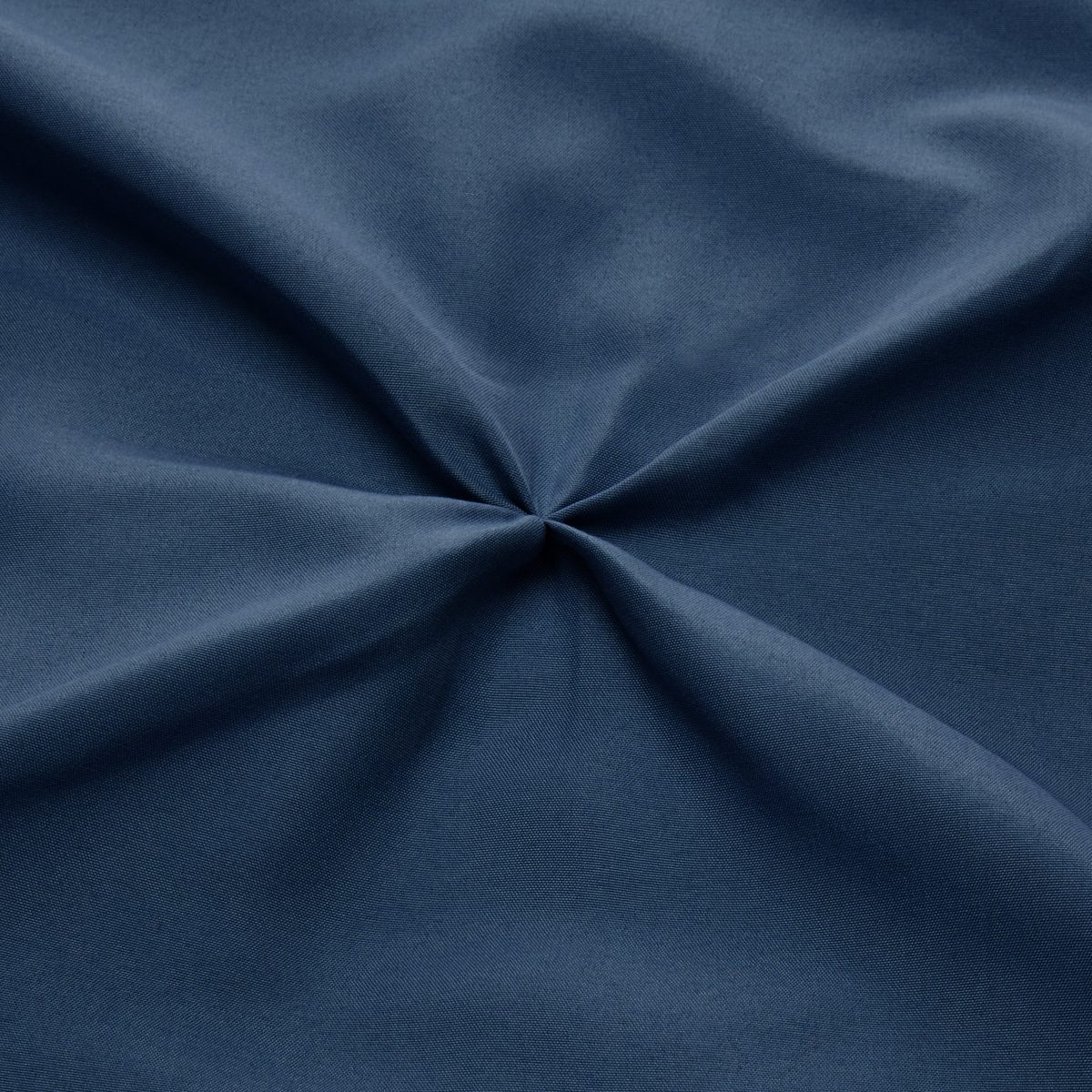 AmazonBasics Pinch Pleat Comforter Bedding Set, Full / Queen, Navy Blue
