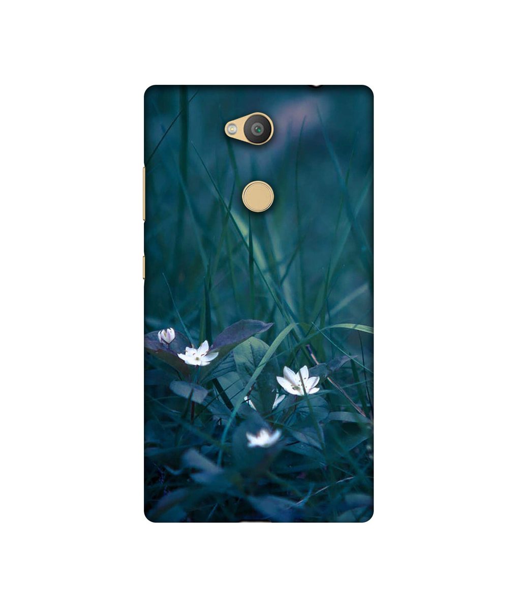 Amazon Brand - Solimo Designer White Flower 3D Printed Hard Back Case Mobile Cover for Sony Xperia L2