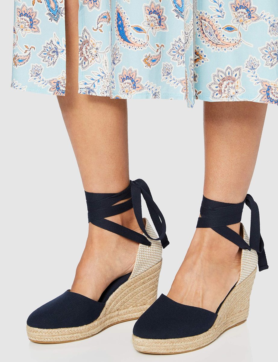 find. Women's Close Toe Canvas Espadrille Wedge Sandal, Blue (Blue), 6 UK