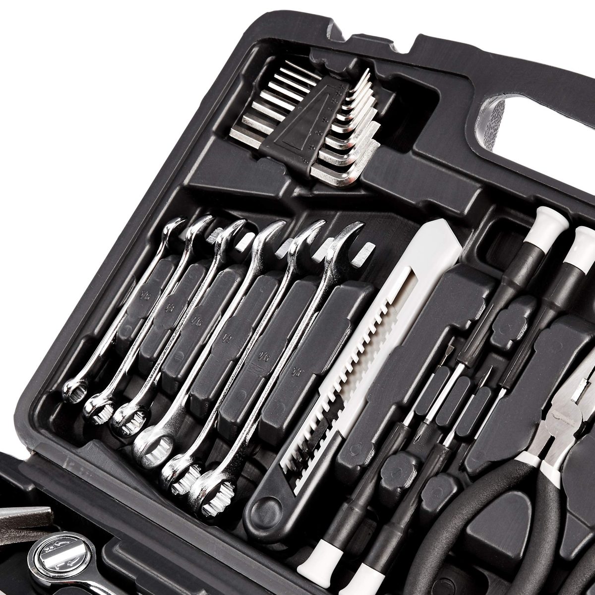 AmazonBasics 131-Piece General Household Home Repair and Mechanic's Hand Tool Kit Set (Renewed)