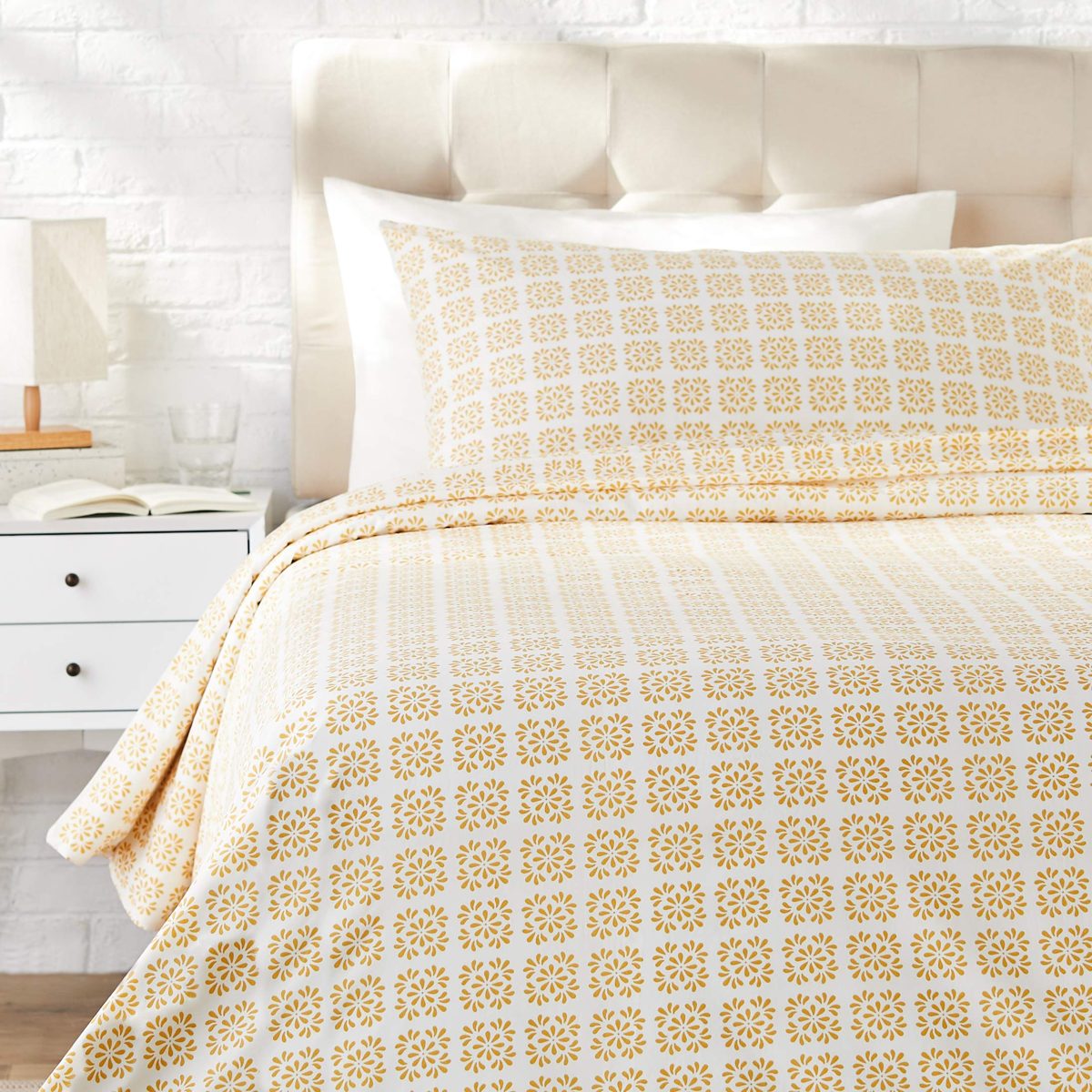 AmazonBasics Organic Cotton Super Soft Frayed Hem Percale Duvet Set