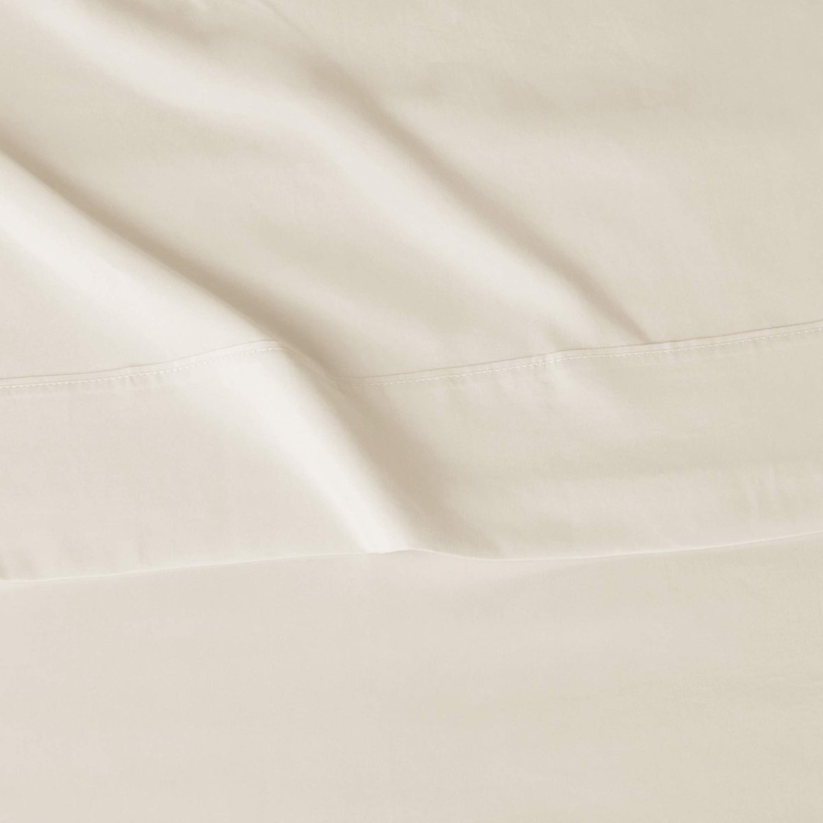 AmazonBasics Lightweight Super Soft Easy Care Microfiber Sheet Set with 16" Deep Pockets - Queen, Beige