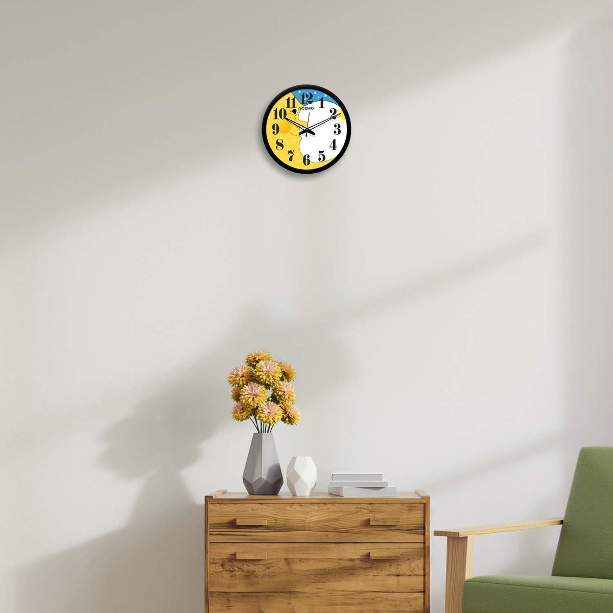 Amazon Brand - Solimo 12-inch Wall Clock - Desginer (Silent Movement, Black Frame)