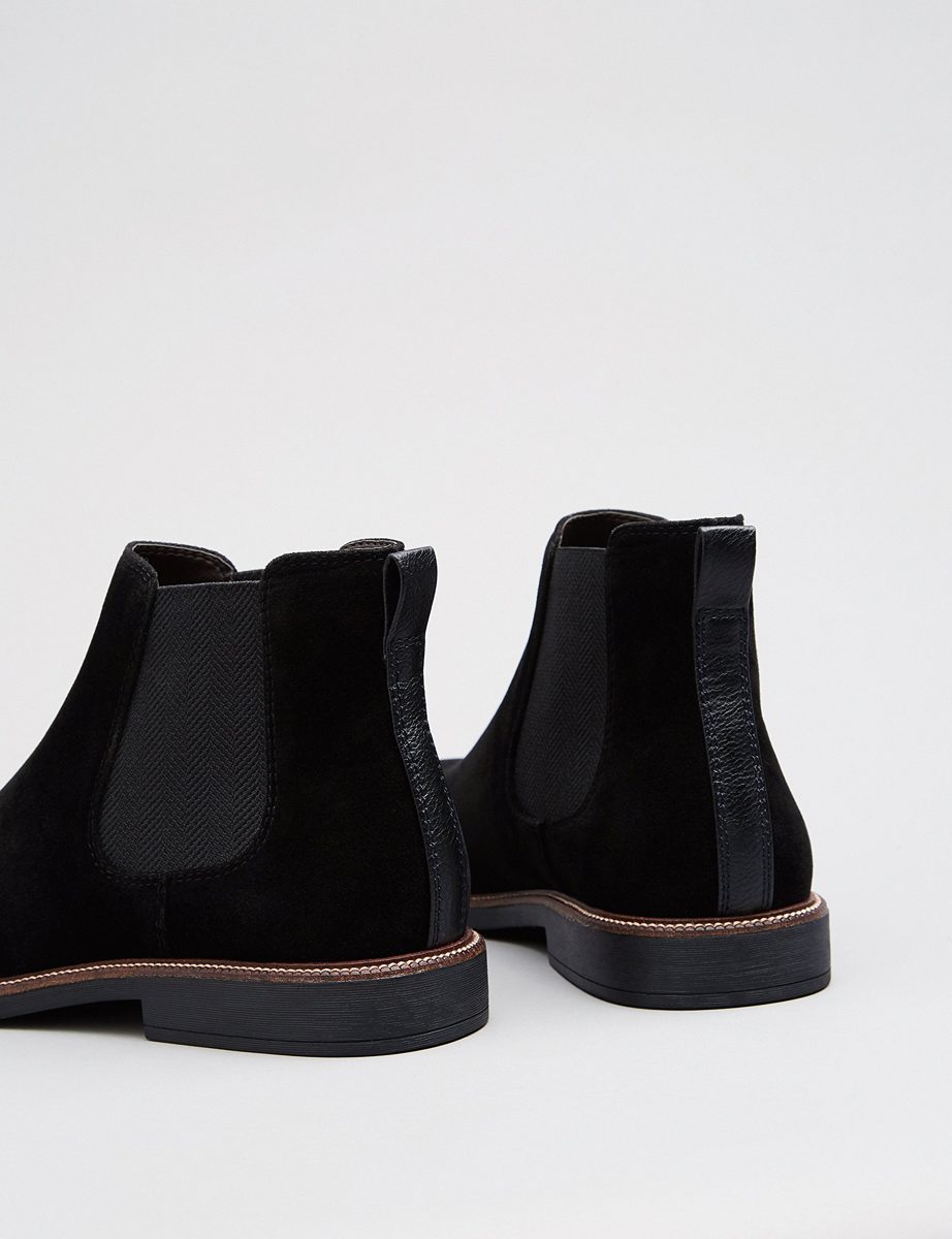 find. Men's Chelsea Boots