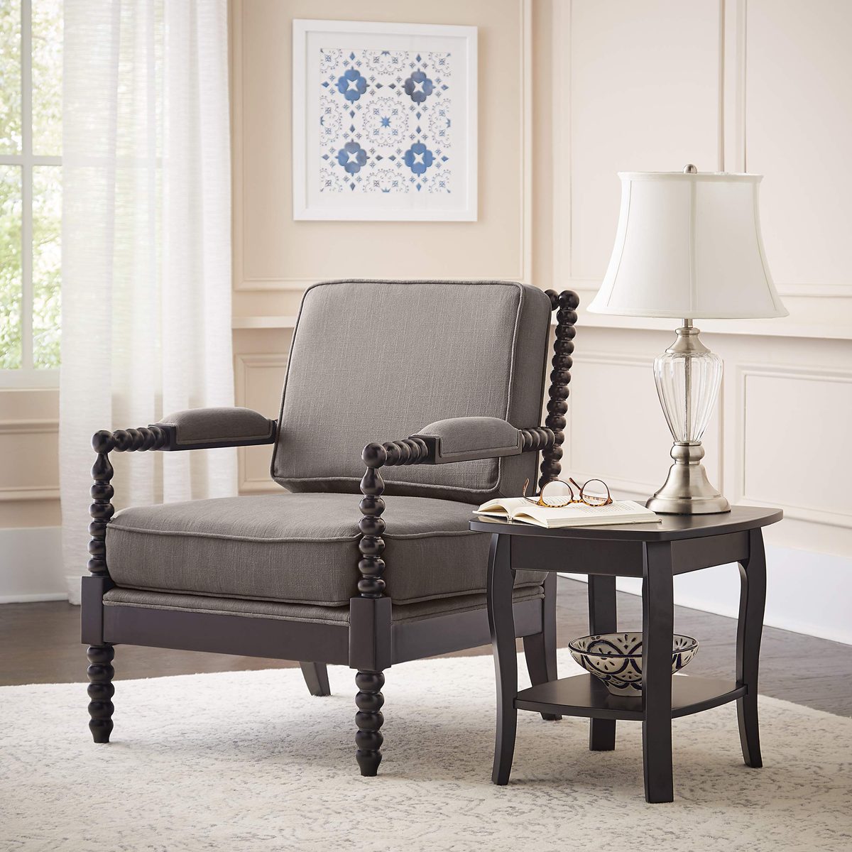 Amazon Brand – Ravenna Home Belgrove Modern Wood Spindle Frame Accent Chair, 26.37"W, Biscotti
