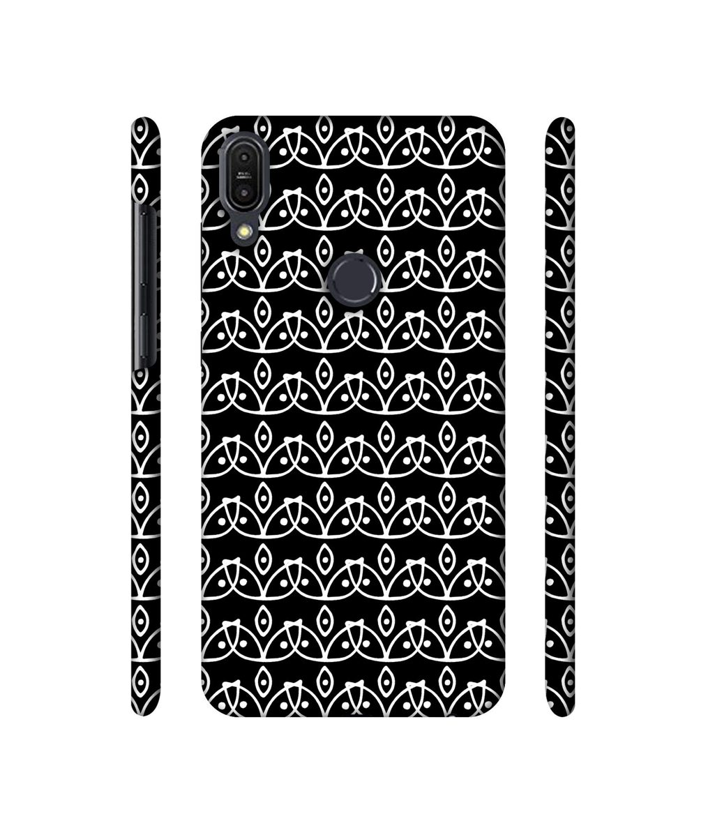 Amazon Brand - Solimo Designer White Flowers Pattern 3D Printed Hard Back Case Mobile Cover for Asus Zenfone Max Pro M1 ZB601KL