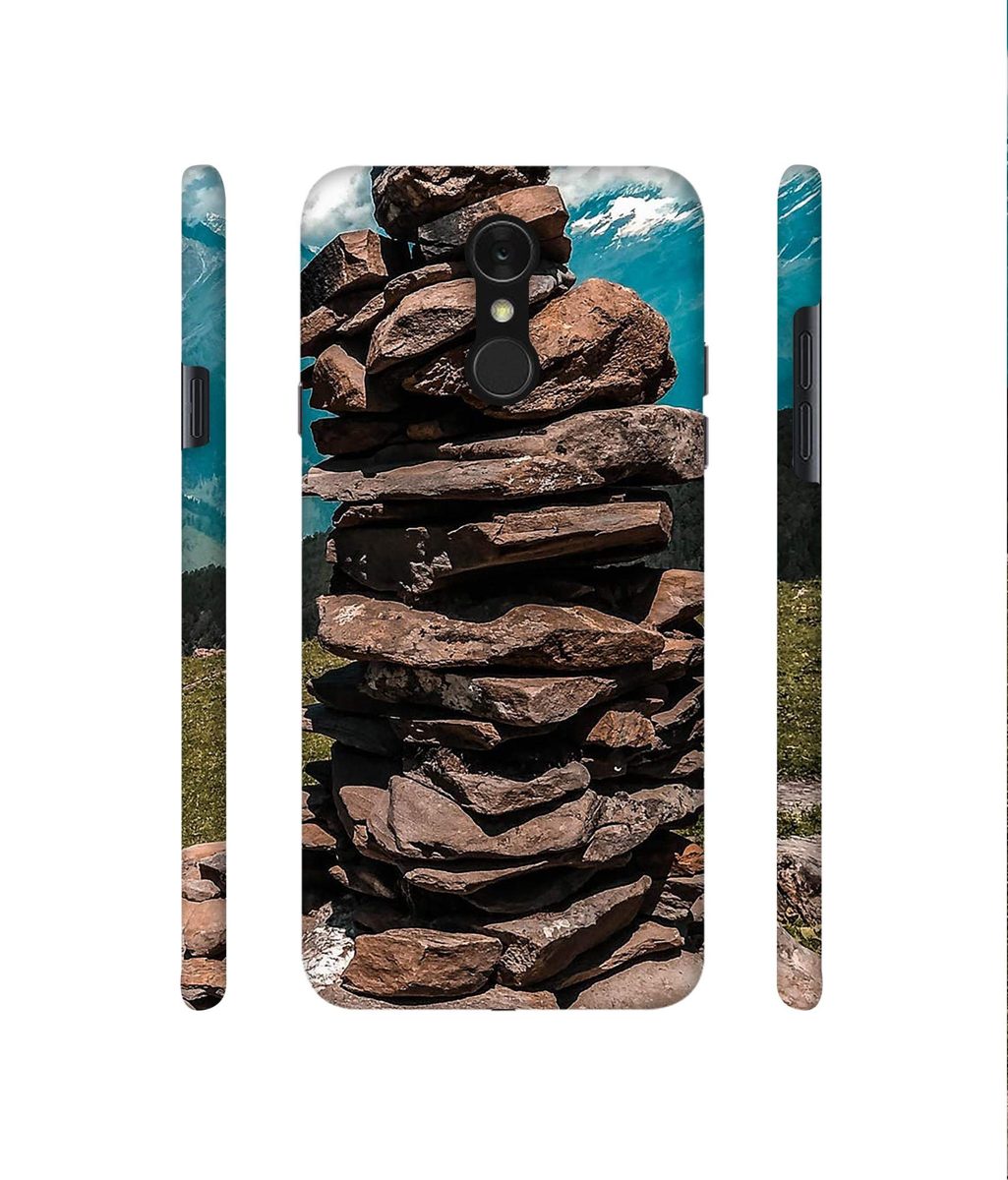 Amazon Brand - Solimo Designer Rocks 3D Printed Hard Back Case Mobile Cover for LG Q7