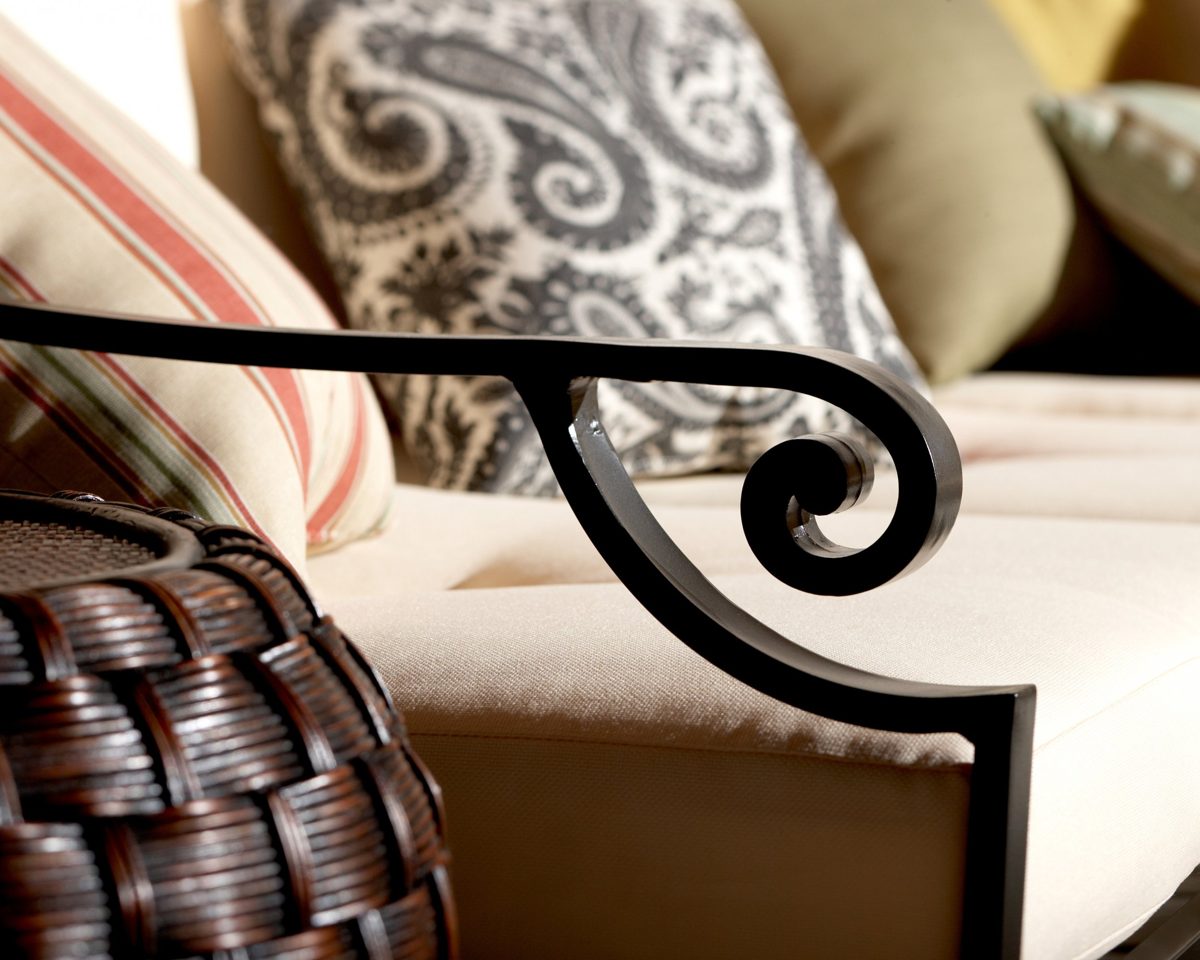 Strathwood Falkner Sectional Collection