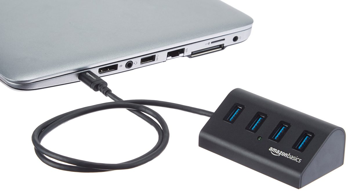 AmazonBasics USB 3.1 Type-C to 4-Port Aluminum Hub Connector, Black