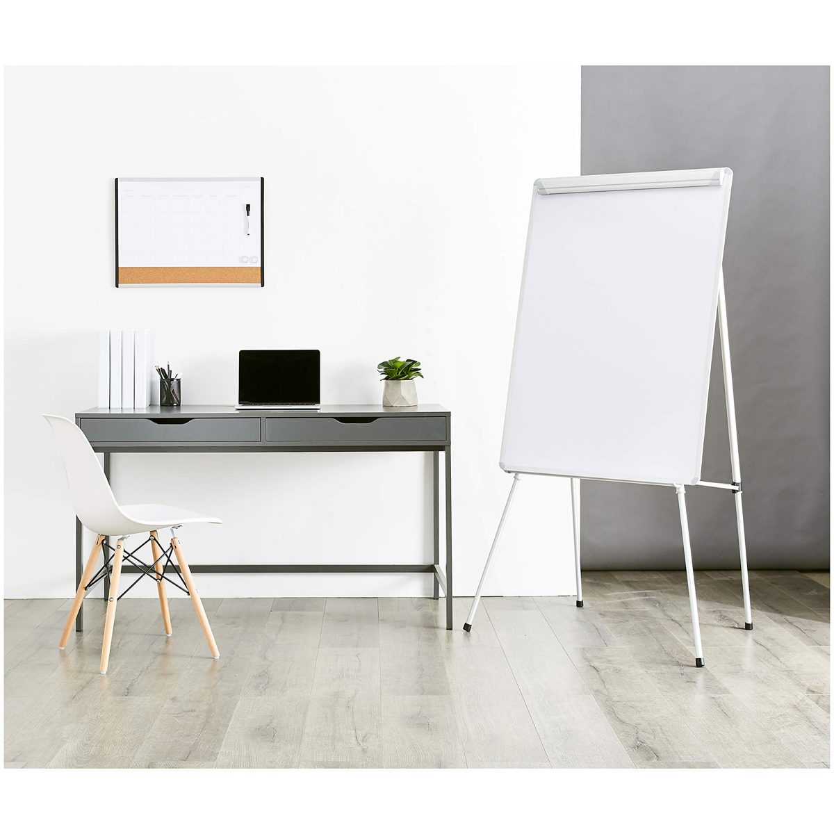 AmazonBasics Dry Erase Presentation Easel, 29"x 42", 4 Legs, Silver