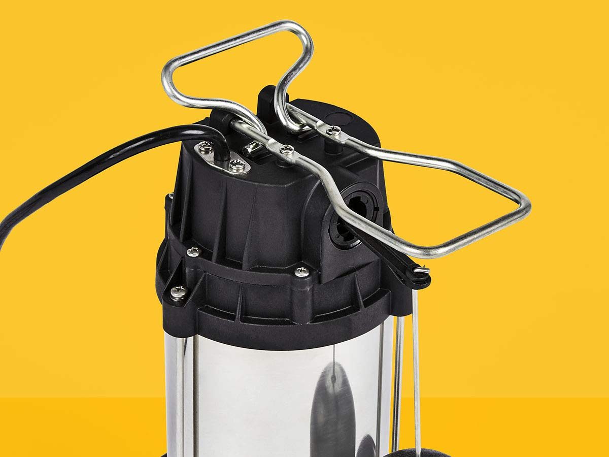AmazonCommercial 3/4 HP Submersible Sump Pump with Stainless Steel Motor Shell and Cast Iron Base, Mechanical Float Switch