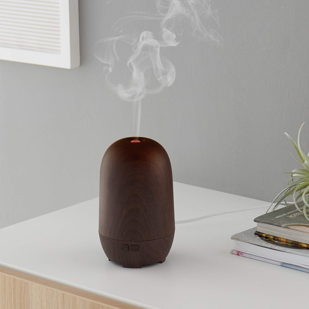 AmazonBasics 100ml Ultrasonic Aromatherapy Essential Oil Aroma Diffuser EP60121EU-G3-4   100ml