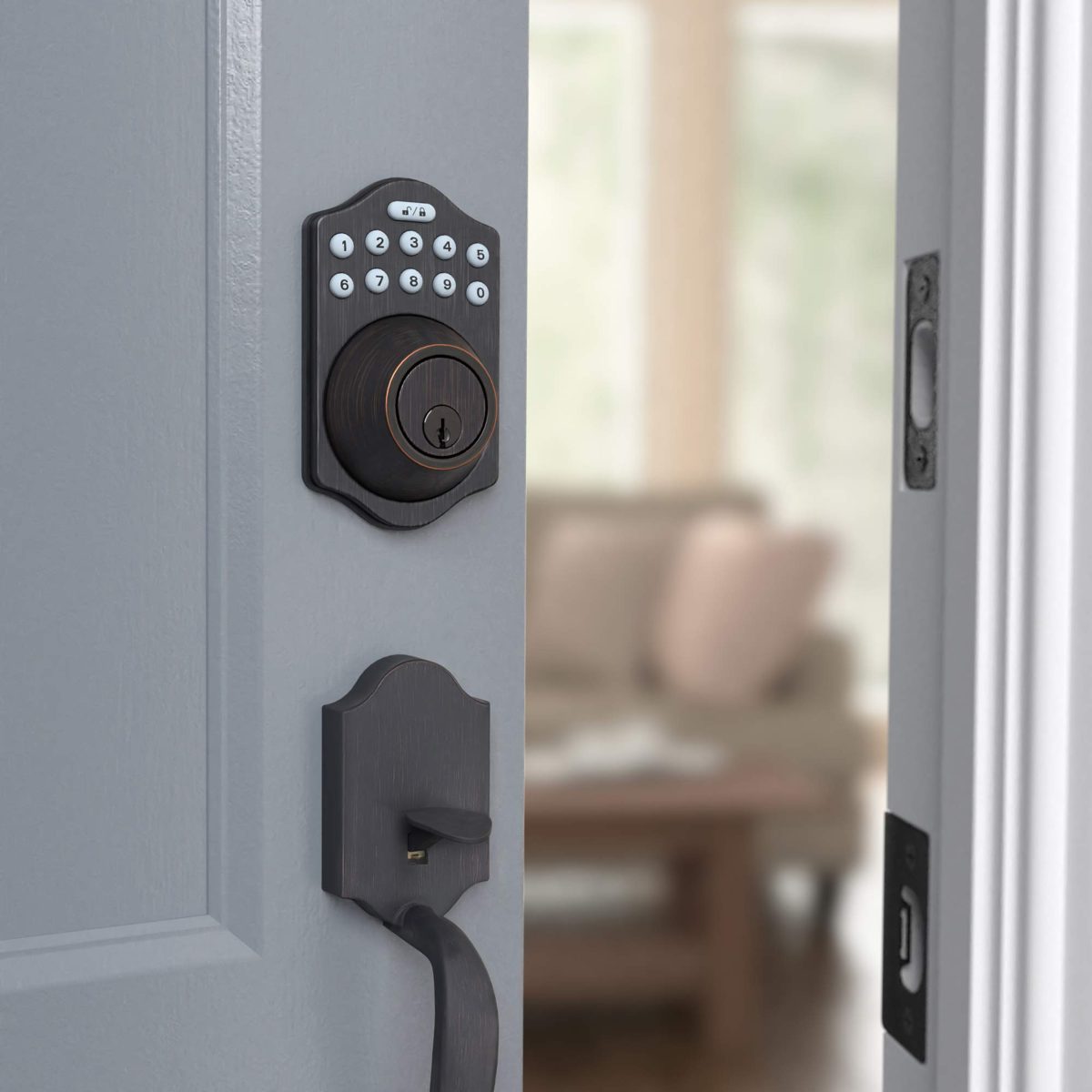 AmazonBasics Traditional Electronic Keypad Deadbolt - Keyed Entry - Oil Rubbed Bronze