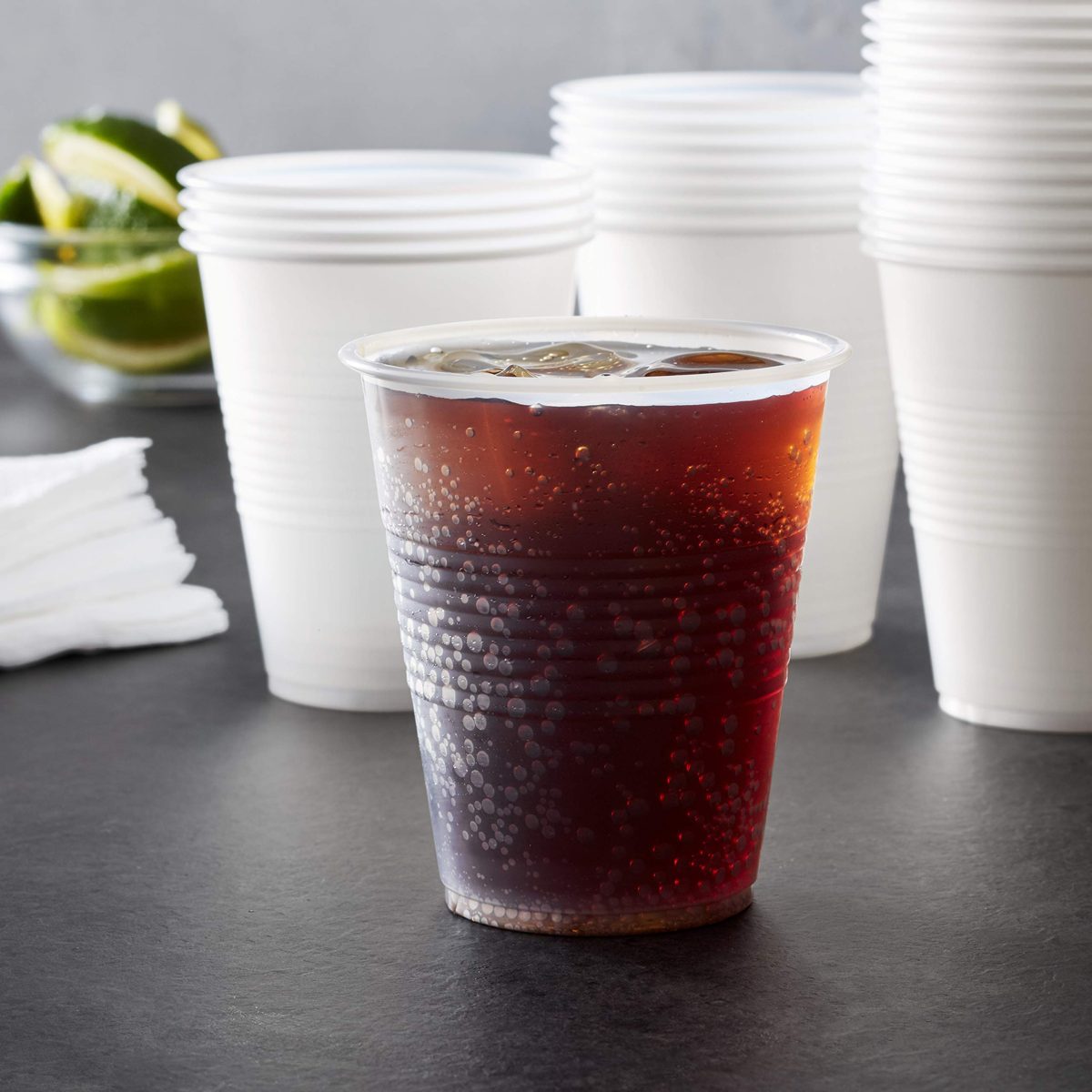 AmazonBasics Plastic Cups, Clear, 7 Ounce, Pack of 500
