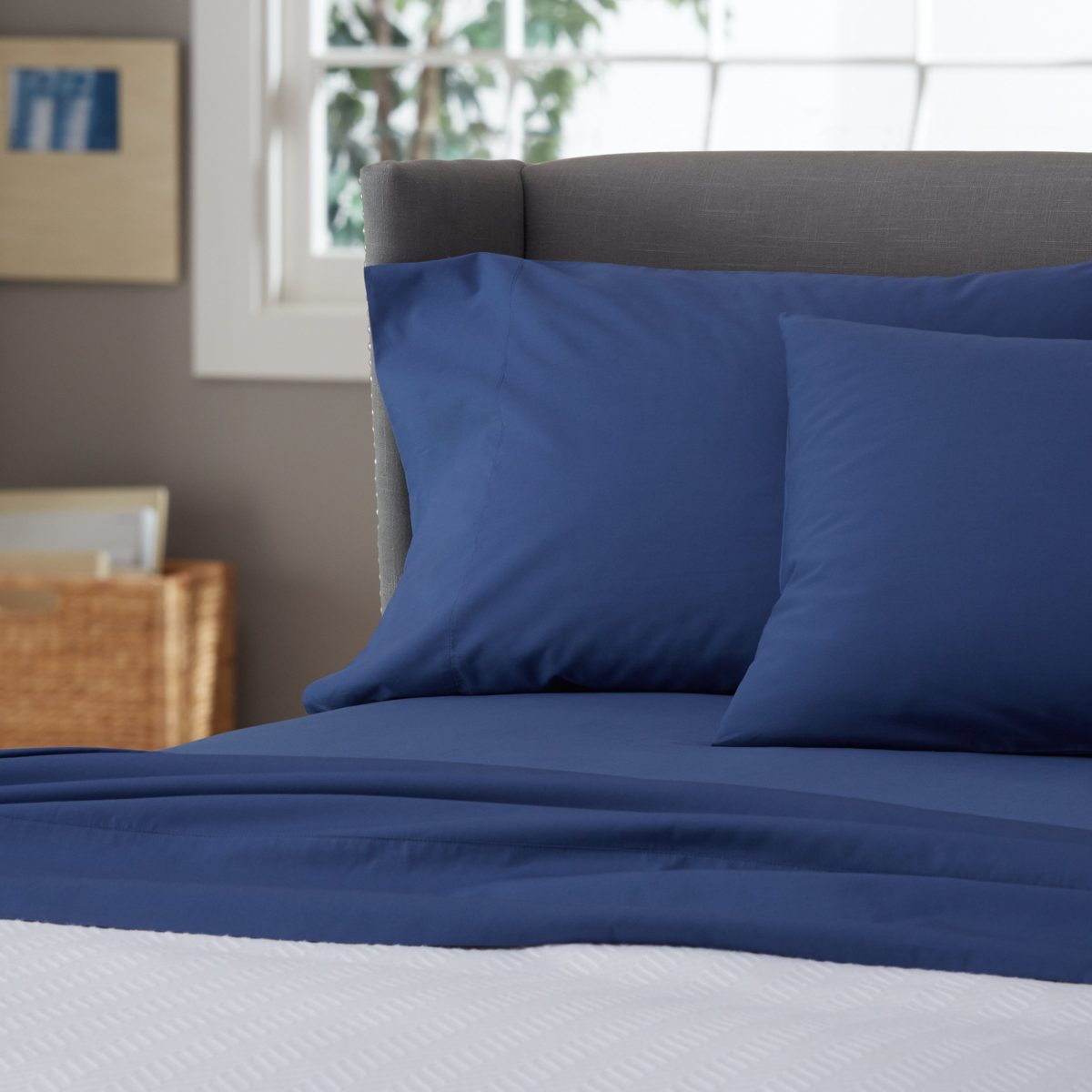 Pinzon by Amazon Ultrasoft Cotton Flat Sheet, Double - Bijou Blue