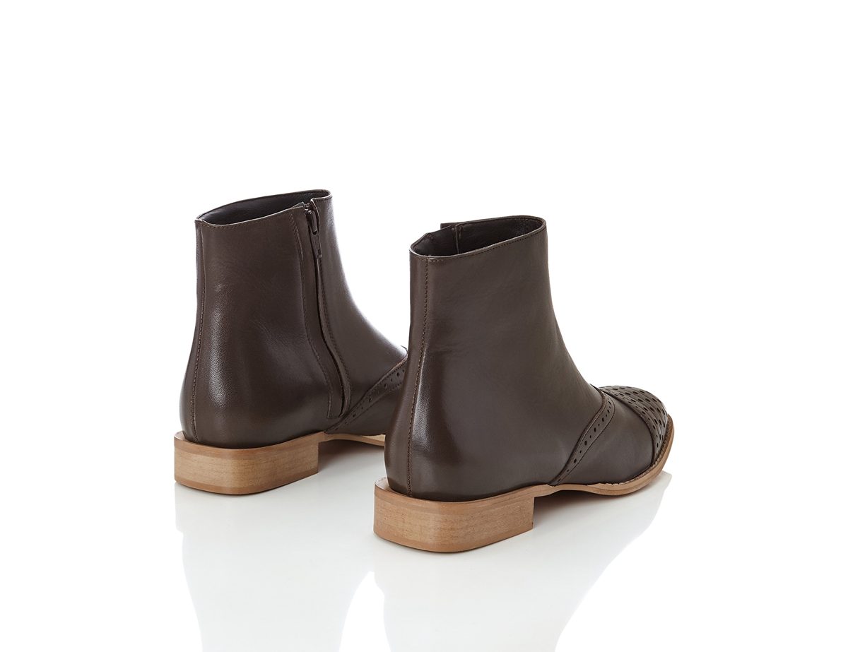 Amazon Brand - find. Women's Brogue Style Leather Ankle Boots