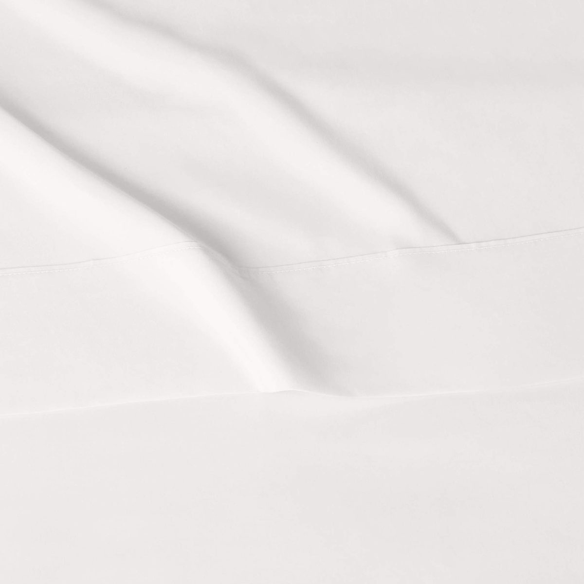 AmazonBasics Lightweight Super Soft Easy Care Microfiber Sheet Set with 16" Deep Pockets - Full, Cream