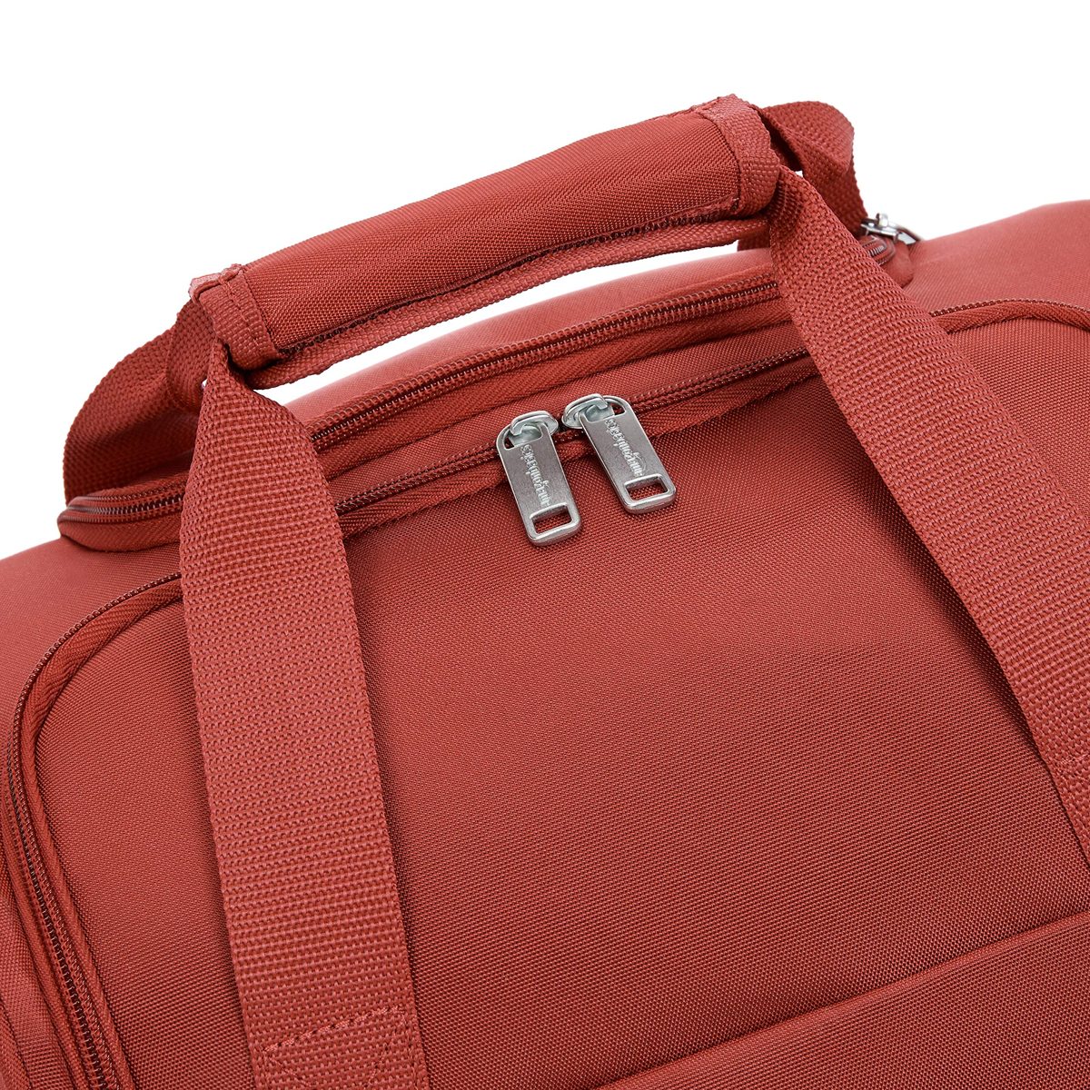 AmazonBasics - Under Seat Storage Suitcase Red